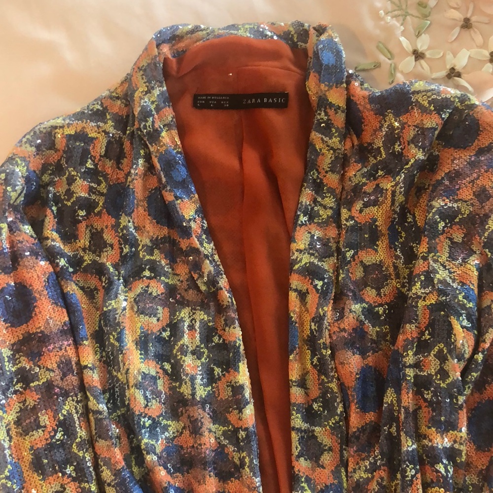 Sequenced blazer